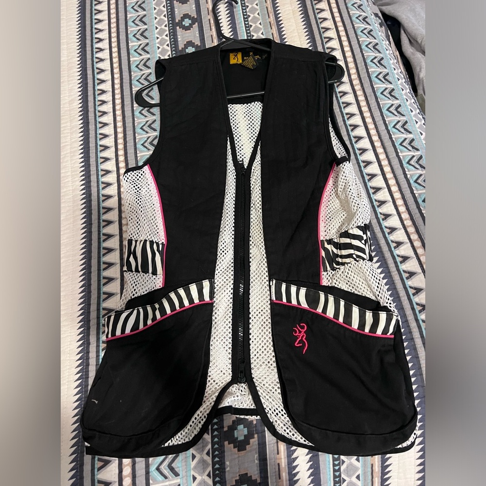 Browning shooting vest